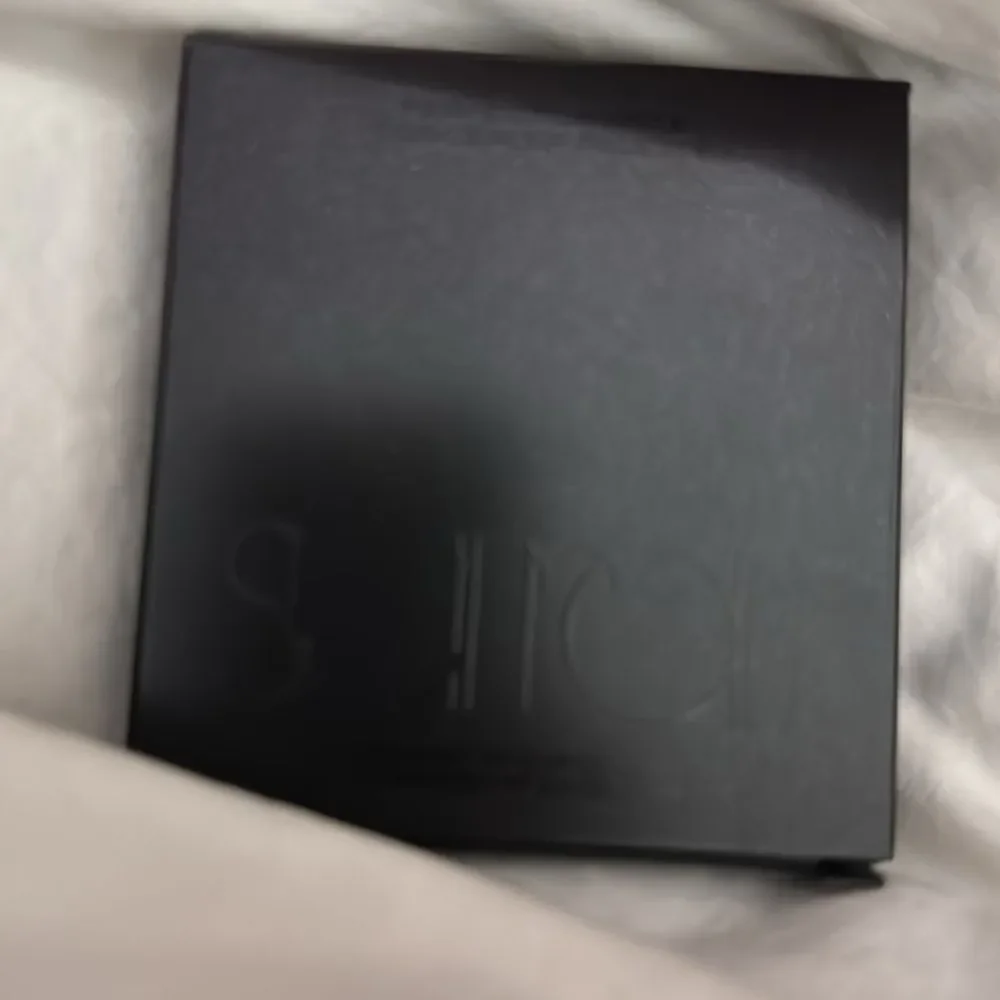 - SURRATT Perfectionniste Concealer Palette $58 3, 5, and 6 NIB